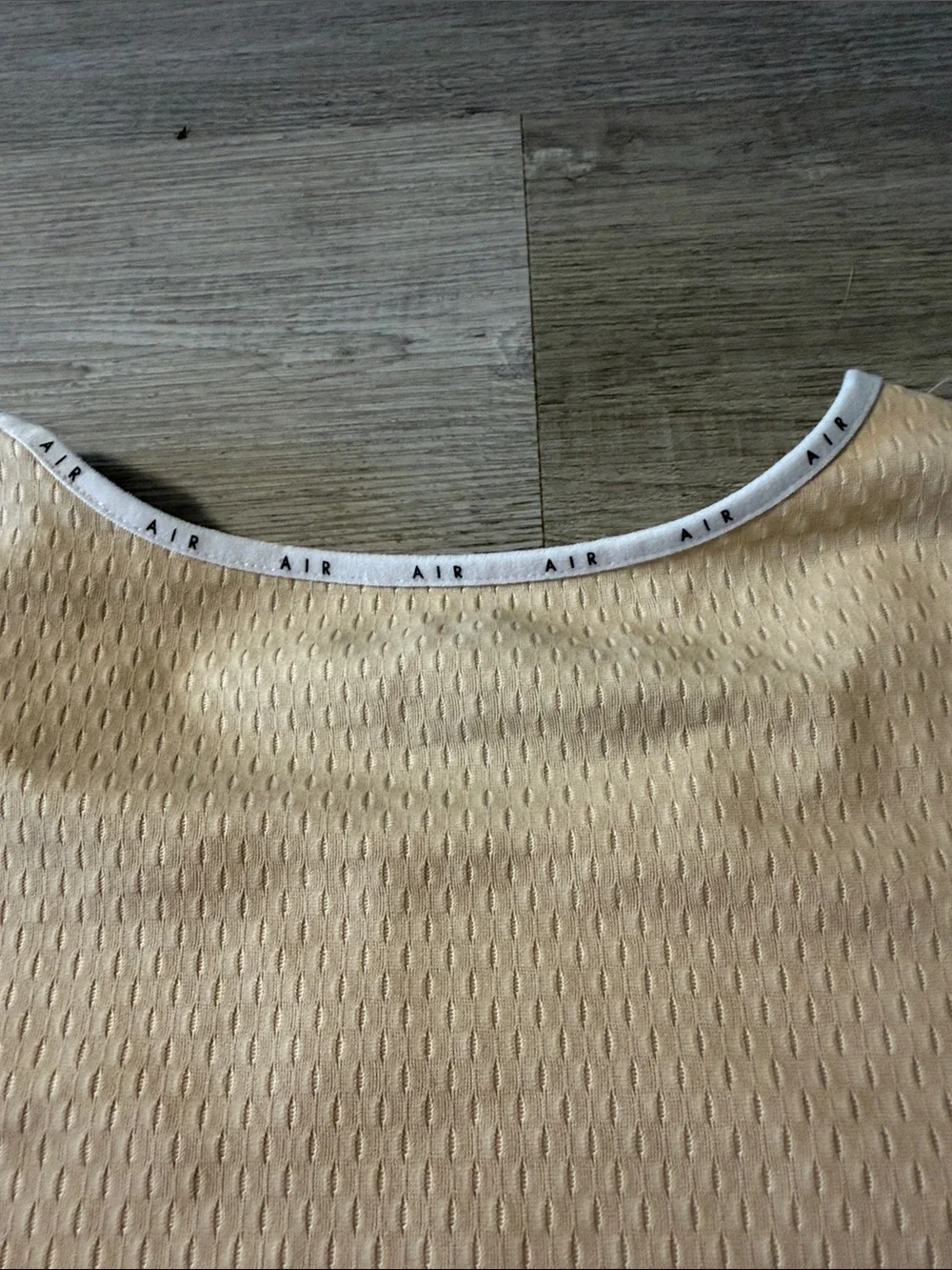 Women’s Nike cropped t shirt